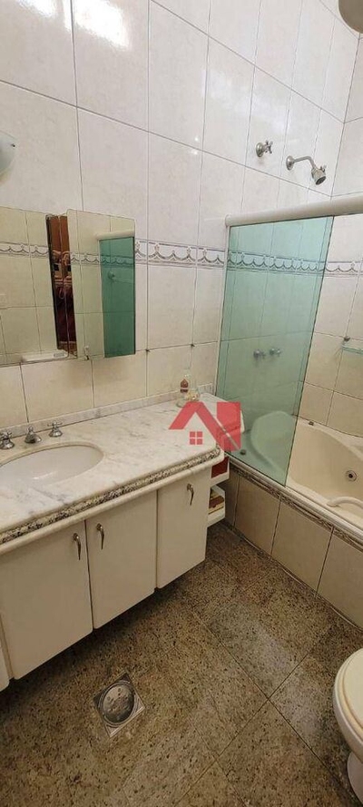 Casa, 3 quartos, 263 m² - Foto 1