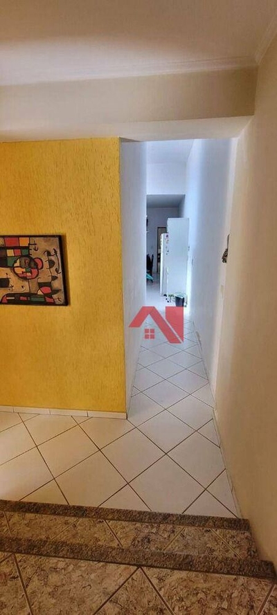 Casa, 3 quartos, 263 m² - Foto 4