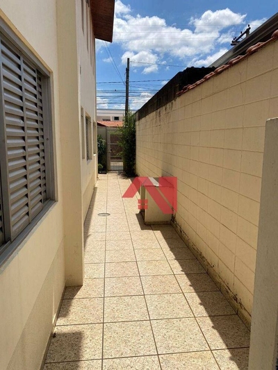 Casa, 3 quartos, 180 m² - Foto 1