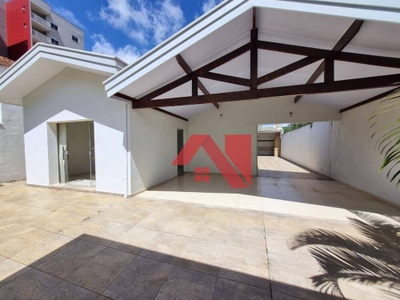 Casa, 3 quartos, 183 m² - Foto 1
