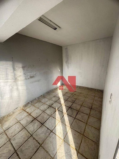 Sobrado, 5 quartos, 233 m² - Foto 4