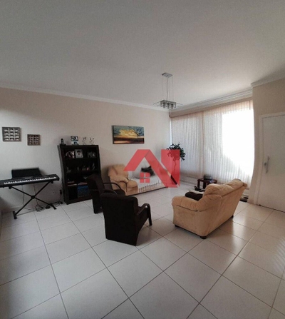 Sobrado, 3 quartos, 275 m² - Foto 1