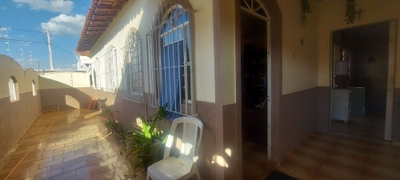 Casa, 3 quartos, 80 m² - Foto 2