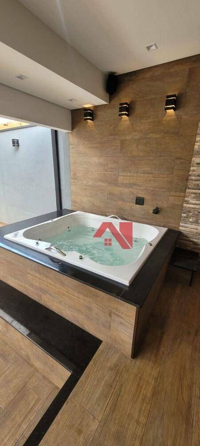 Casa, 3 quartos, 250 m² - Foto 1