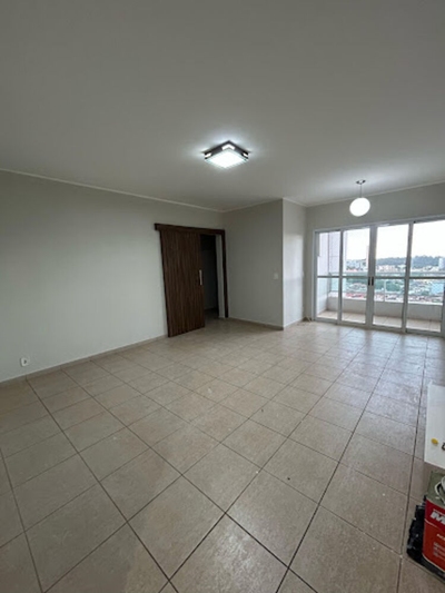 Apartamento, 3 quartos, 100 m² - Foto 2