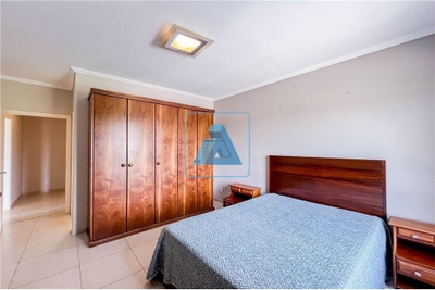 Casa, 4 quartos, 579 m² - Foto 2