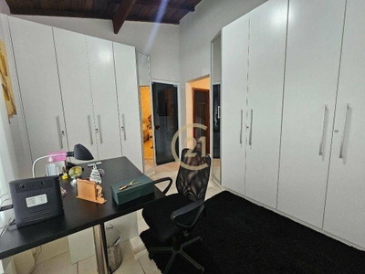 Chácara, 4 quartos, 1300 m² - Foto 2