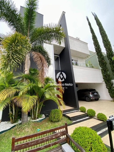 Sobrado, 4 quartos, 420 m² - Foto 2