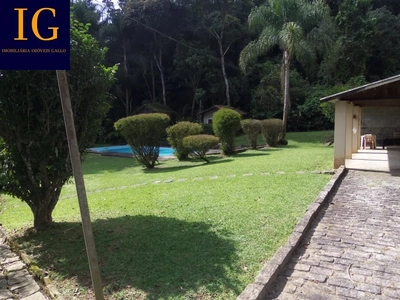 Chácara, 3 quartos, 2050 m² - Foto 1