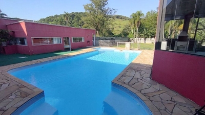 Chácara, 3 quartos, 1200 m² - Foto 1