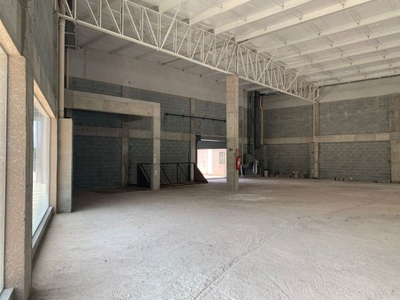 Depósito-Galpão, 592 m² - Foto 1