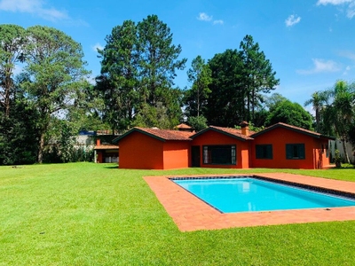 Chácara, 3 quartos, 3000 m² - Foto 1