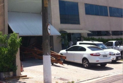 Depósito-Galpão, 1040 m² - Foto 3