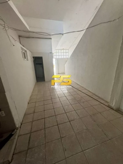 Loja-Salão, 1300 m² - Foto 2