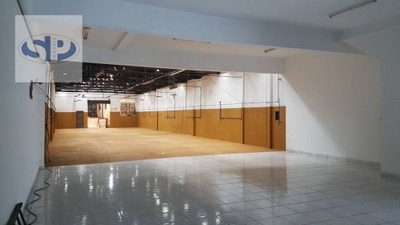 Depósito-Galpão, 611 m² - Foto 1