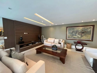 Apartamento, 3 quartos, 212 m² - Foto 2