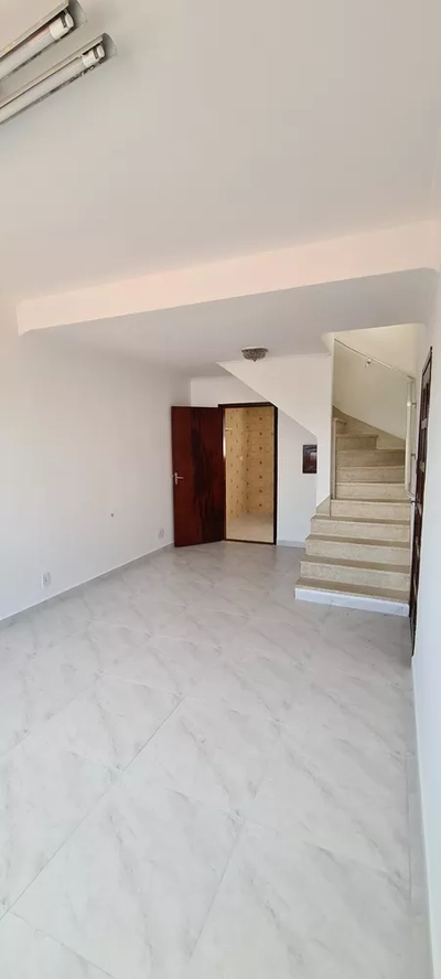 Casa, 3 quartos, 231 m² - Foto 4