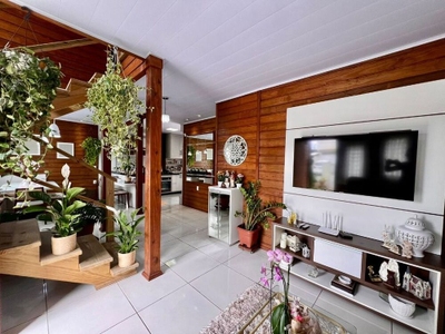 Casa, 5 quartos, 180 m² - Foto 4