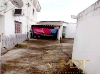 Casa, 6 quartos, 180 m² - Foto 2