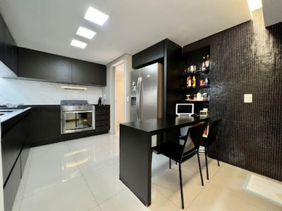 Cobertura, 4 quartos, 181 m² - Foto 3