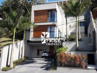 Casa, 4 quartos, 460 m² - Foto 1