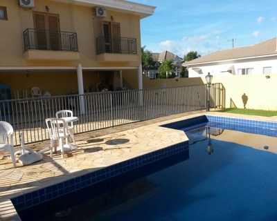 Casa, 4 quartos, 398 m² - Foto 1