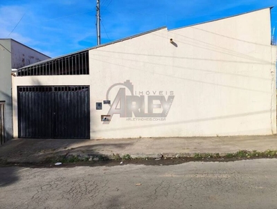 Casa, 2 quartos, 220 m² - Foto 1