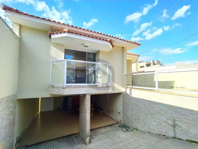 Casa, 7 quartos, 360 m² - Foto 1
