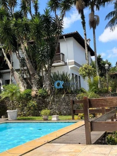 Casa, 6 quartos, 700 m² - Foto 1