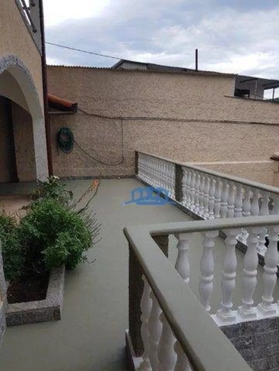 Casa, 4 quartos, 270 m² - Foto 4