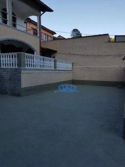 Casa, 4 quartos, 270 m² - Foto 3