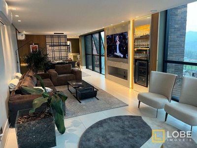 Apartamento, 3 quartos, 198 m² - Foto 4