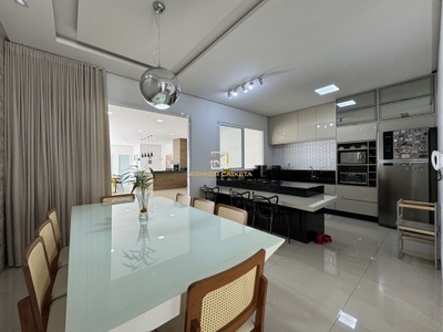 Casa, 3 quartos, 243 m² - Foto 5