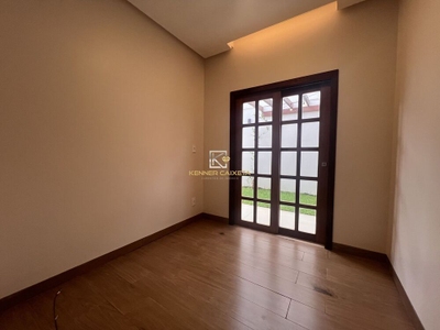 Casa, 3 quartos, 190 m² - Foto 1
