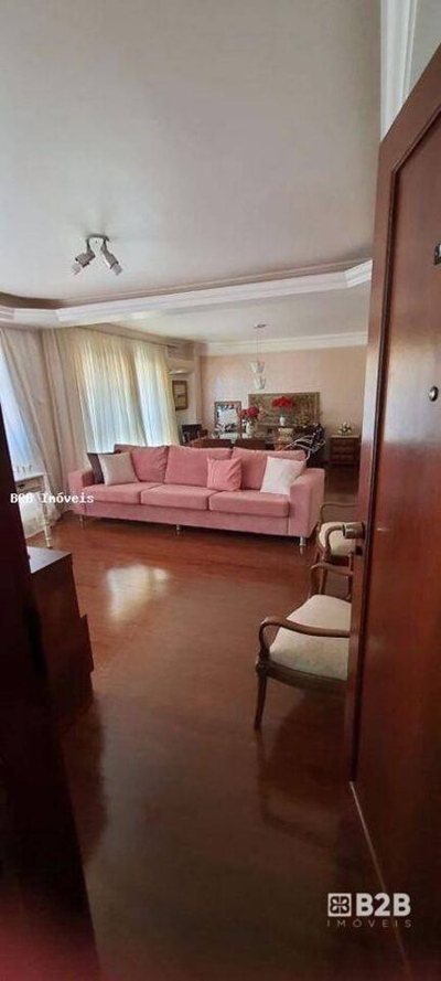 Apartamento, 3 quartos, 140 m² - Foto 1