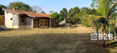 Chácara, 2 quartos, 1600 m² - Foto 1