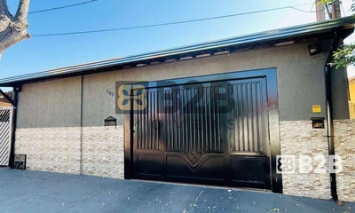 Casa, 3 quartos, 142 m² - Foto 1