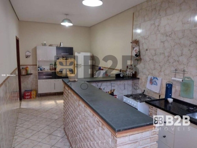 Casa, 3 quartos, 156 m² - Foto 1