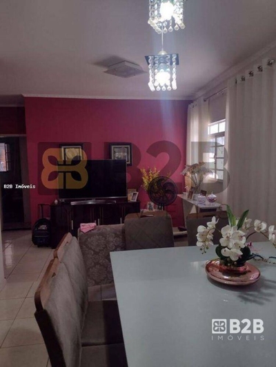 Casa, 4 quartos, 253 m² - Foto 2