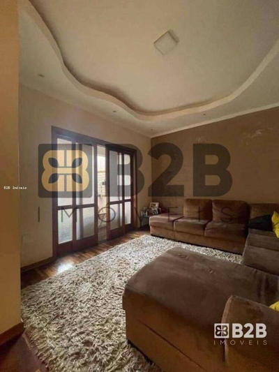 Casa, 4 quartos, 278 m² - Foto 3