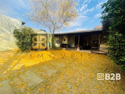 Casa, 4 quartos, 278 m² - Foto 1