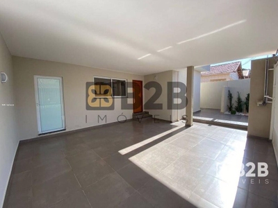 Casa, 3 quartos, 225 m² - Foto 1