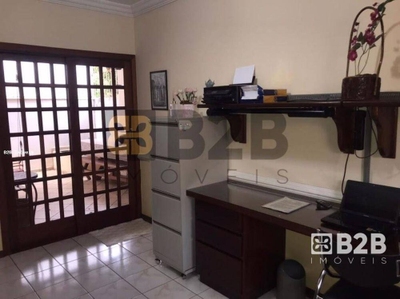 Casa, 3 quartos, 215 m² - Foto 3