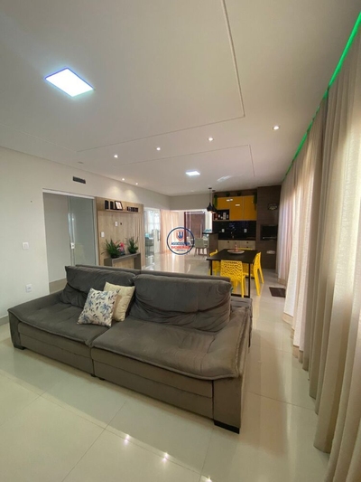 Casa, 3 quartos, 208 m² - Foto 4