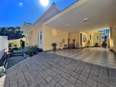 Casa, 5 quartos, 238 m² - Foto 4