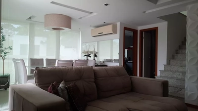 Casa, 4 quartos, 300 m² - Foto 1