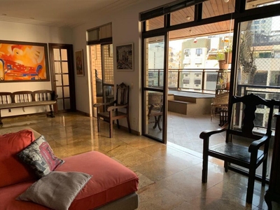 Apartamento, 4 quartos, 250 m² - Foto 1