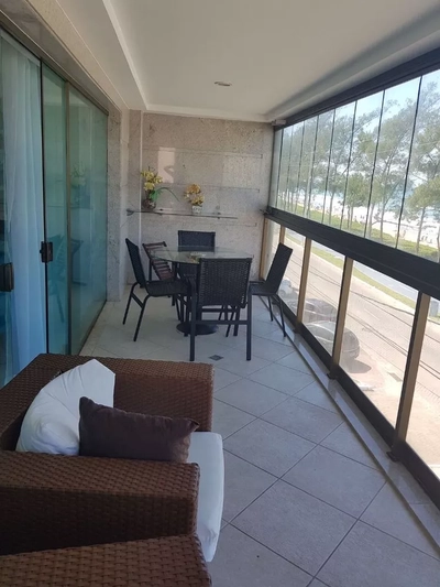 Apartamento, 3 quartos, 225 m² - Foto 1