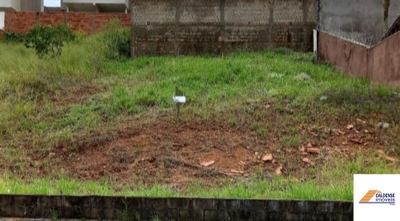 Terreno, 300 m² - Foto 1