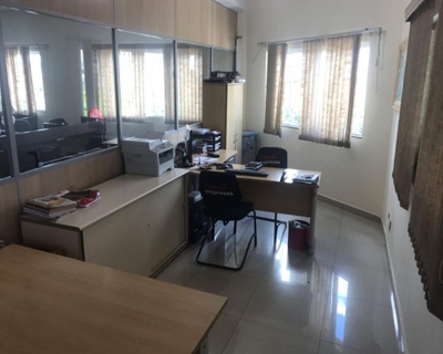 Loja-Salão, 600 m² - Foto 1